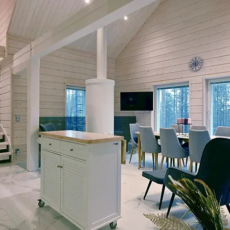 Northern Highlight Levi