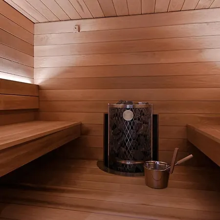 Northern Highlight * Levi