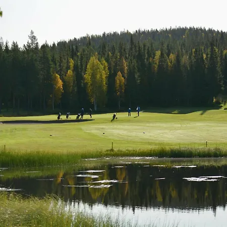 Northern Highlight Semesterbostad